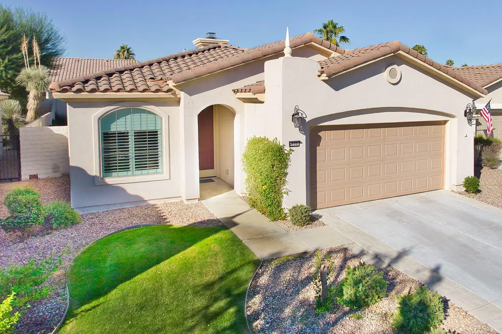 Residential Lease for rent at 40201 Calle Santa Claudia, Indio, Riverside County, CA featuring 2 beds and 2 baths