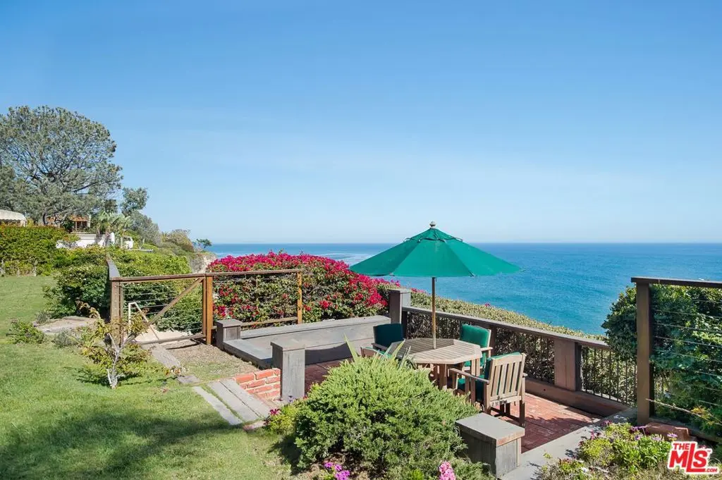 Residential Lease for rent at 29008 Cliffside Drive, Malibu, Los Angeles County, CA featuring 4 beds and 4 baths
