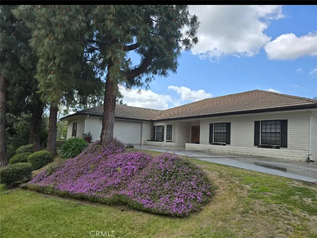 12698 La Solana Drive, Redlands, CA — listing photo 1