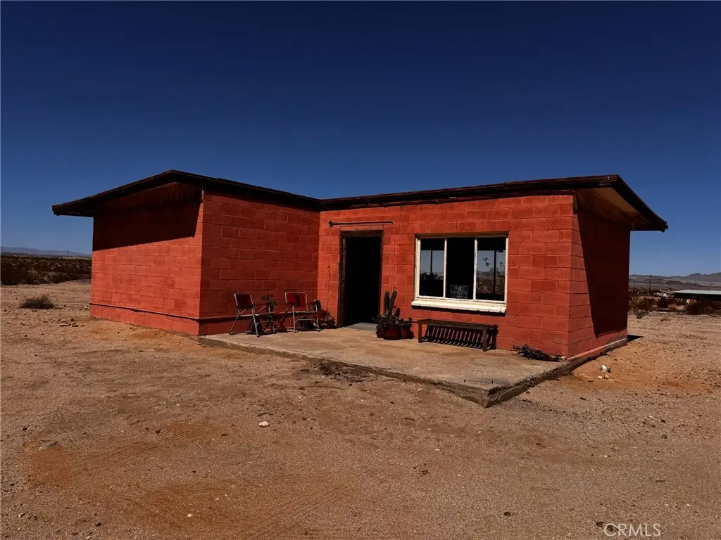 6615 Thunder Road, 29 Palms, CA — listing photo 1
