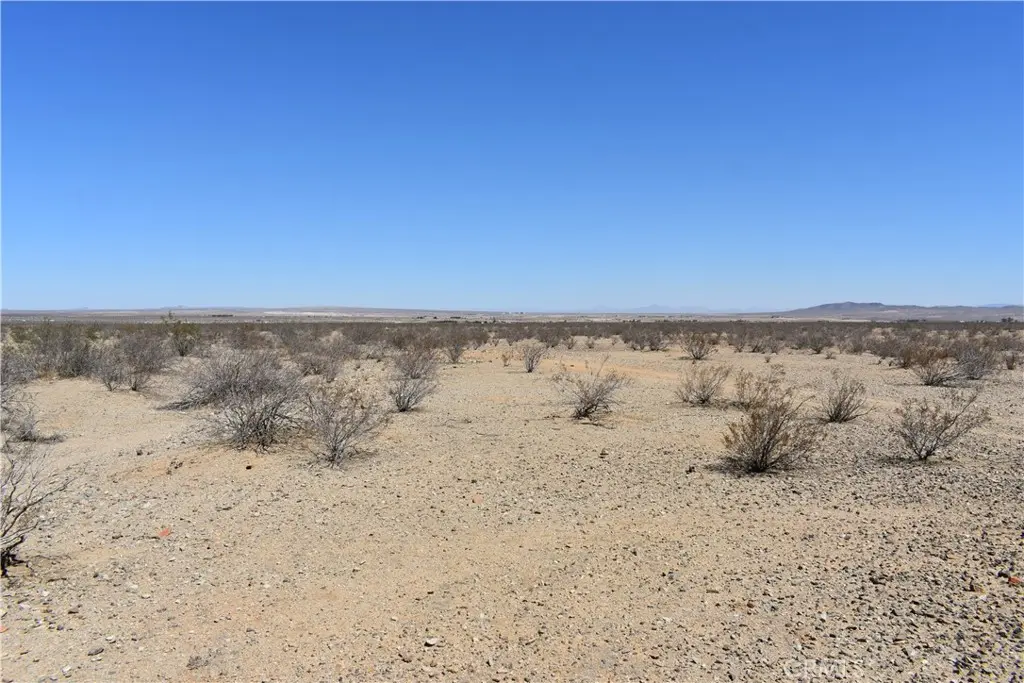 0 APN 0462-332-09-0000, Barstow, CA — listing photo 1