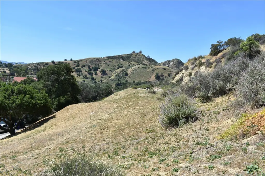 0 APN 3247-034-013, Newhall, CA — listing photo 1