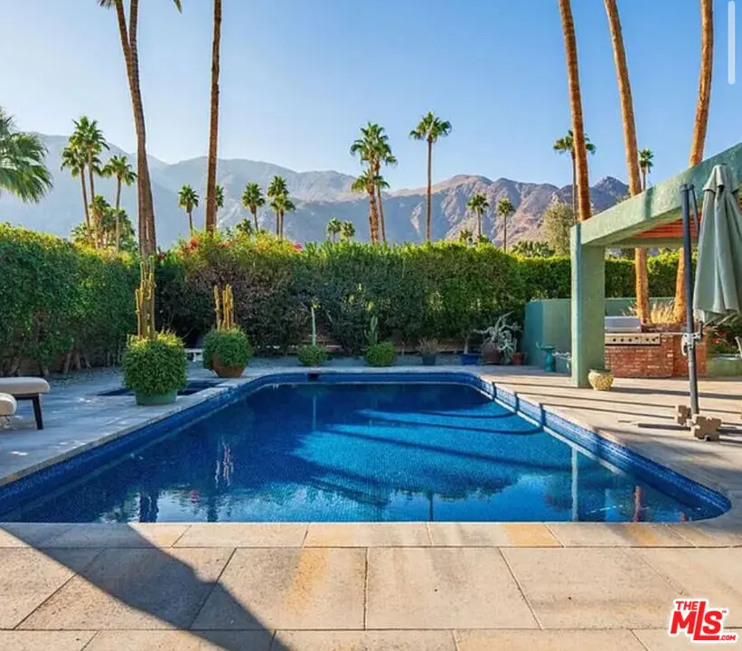 817 N Via Monte Vista, Palm Springs, CA — listing photo 1