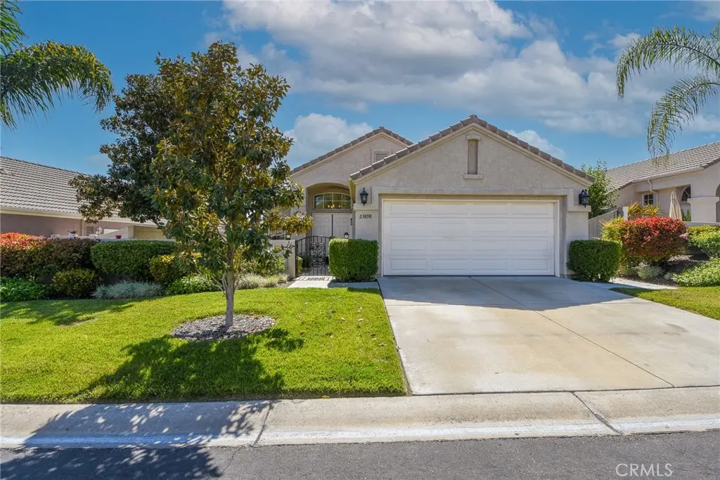 Single Family Residence for sale at 23898 Via Pamilla, Murrieta, CA featuring 2 beds and 2 baths