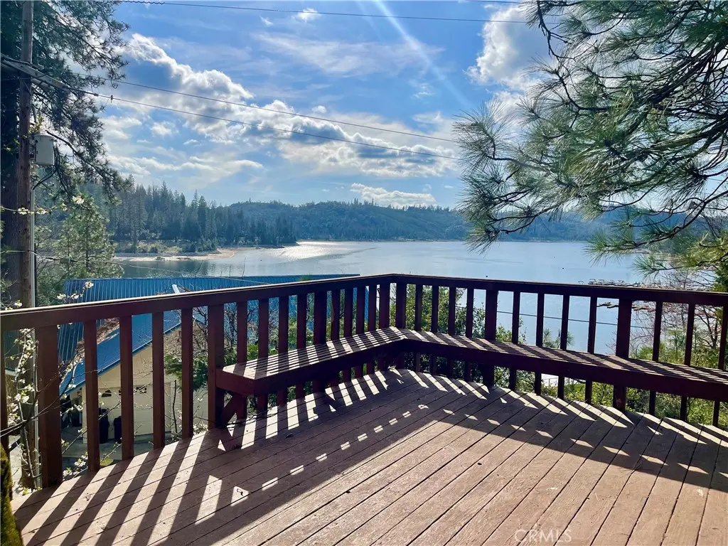 39121 Lake Drive, Bass Lake, CA — listing photo 1