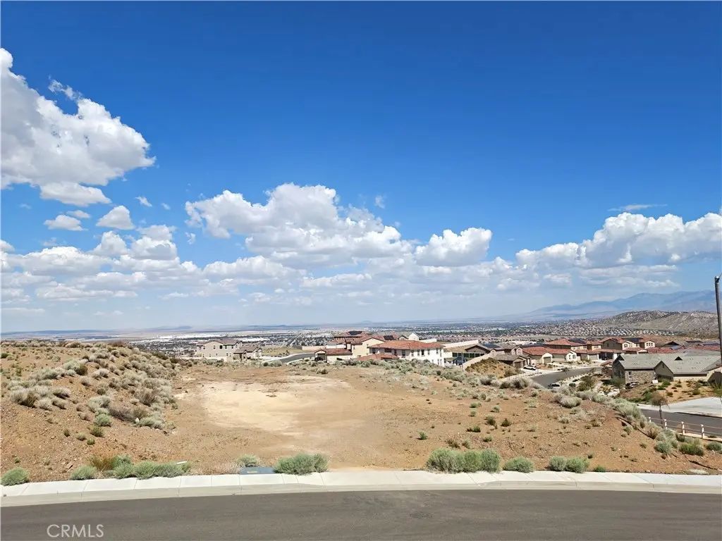 39602 Marina Court, Palmdale, CA — listing photo 1