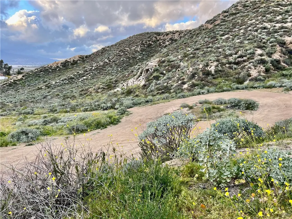 1 Sheri Lane, Wildomar, CA — listing photo 1