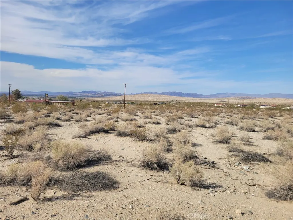 75200 Foothill Drive, 29 Palms, CA — listing photo 1