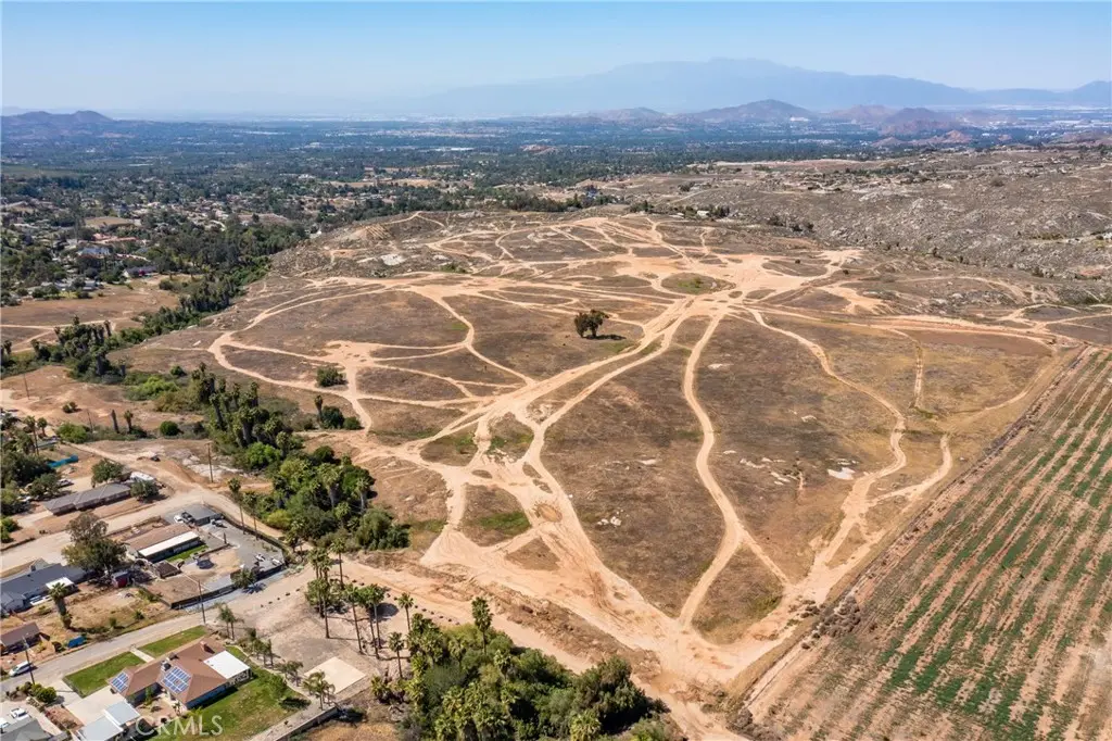 0 Iris, Riverside, CA — listing photo 1