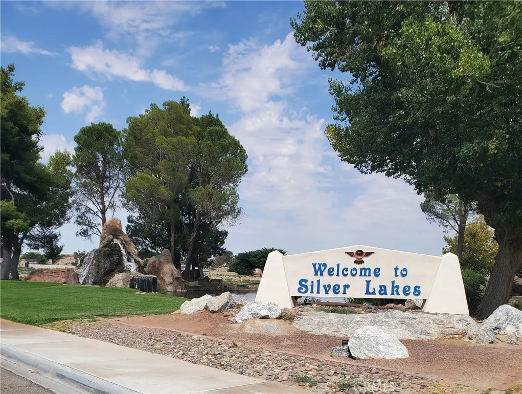 27004 Reef Lane, Helendale, CA — listing photo 1
