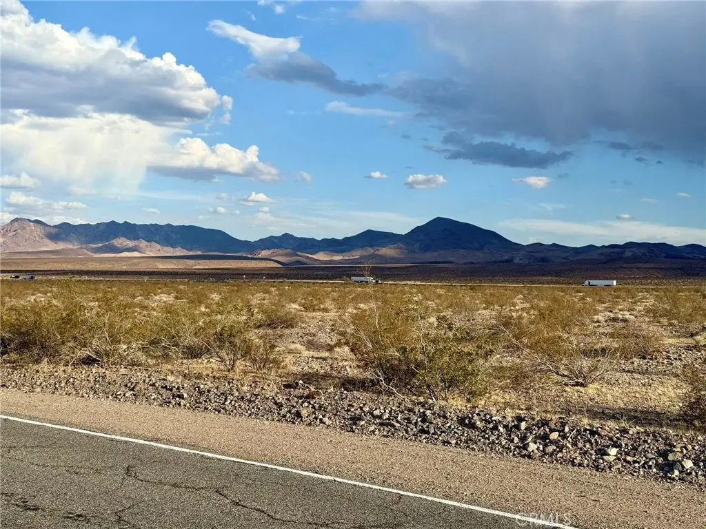 4160413 National Trails Hwy, Daggett, CA — listing photo 1
