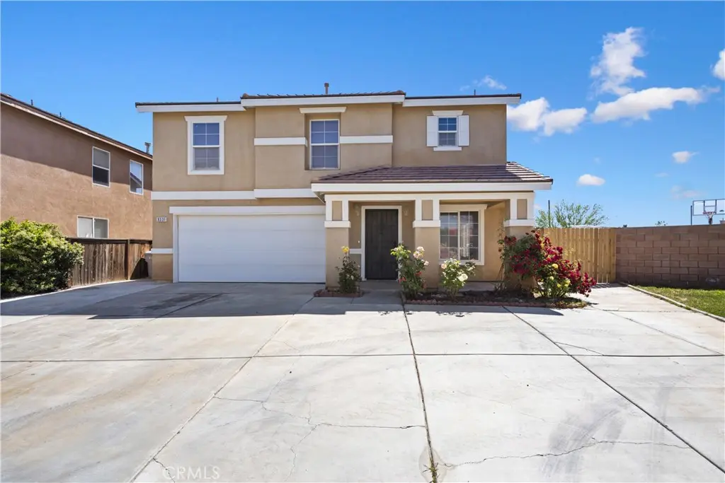 9331 Sapphire Avenue, Hesperia, CA — listing photo 1