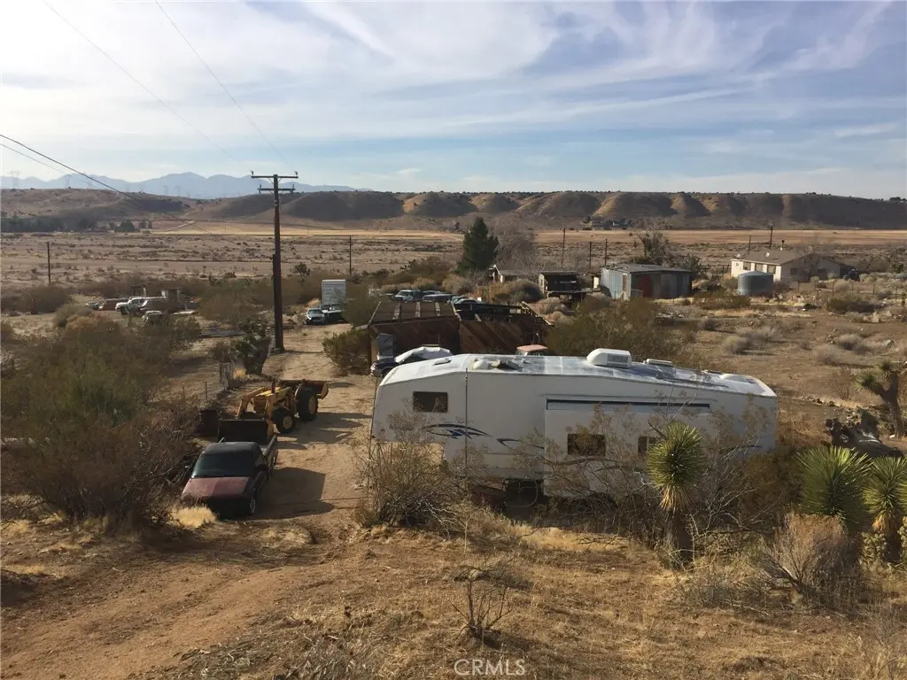 6969 Deep Creek Road, Apple Valley, CA — listing photo 1