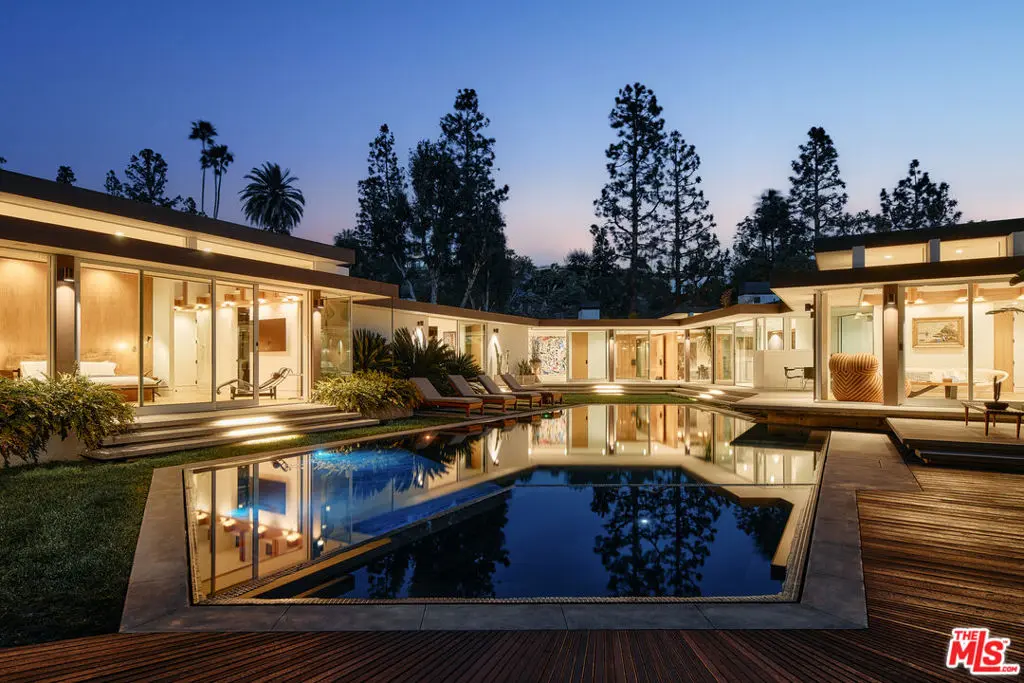 Single Family Residence for sale at 1061 Loma Vista Drive, Beverly Hills, CA featuring 6 beds and 8 baths