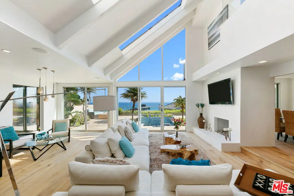 Single Family Residence for sale at 31522 Broad Beach Road, Malibu, Los Angeles County, CA featuring 3 beds and 4 baths