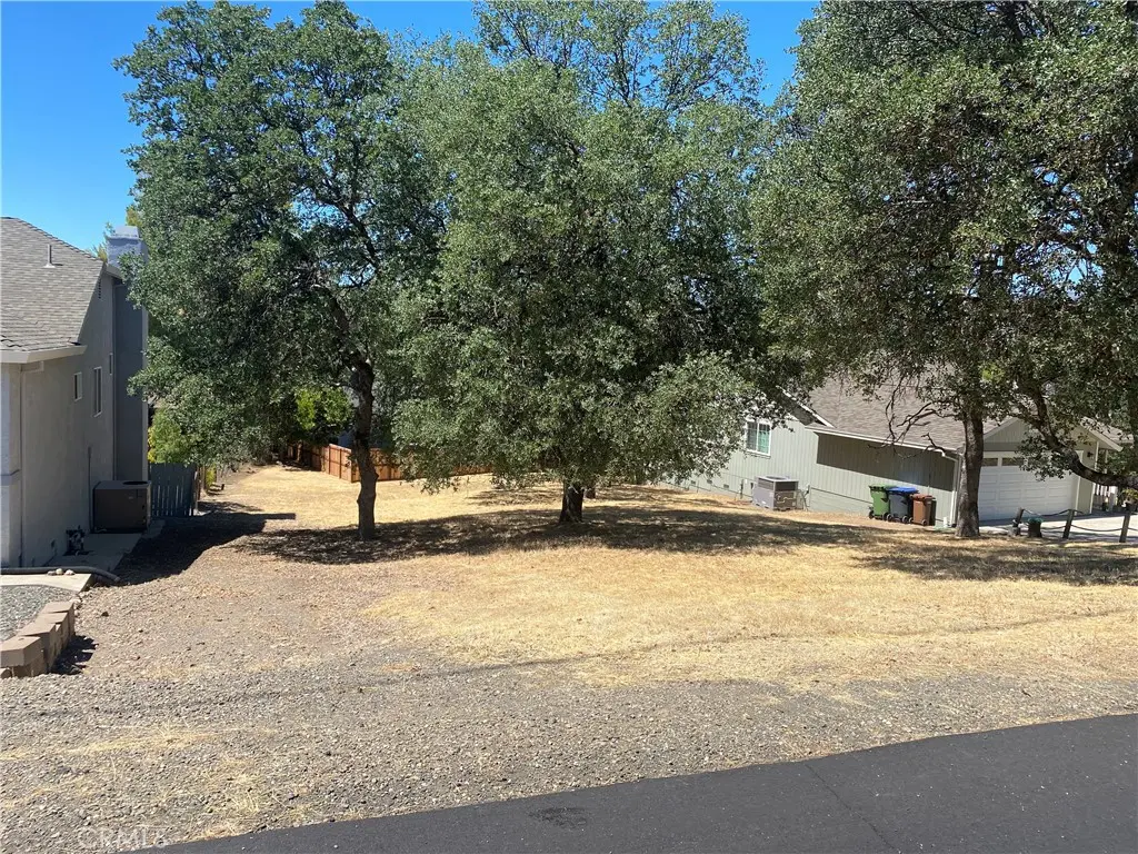 18981 Moon Ridge Road, Hidden Valley Lake, CA — listing photo 1