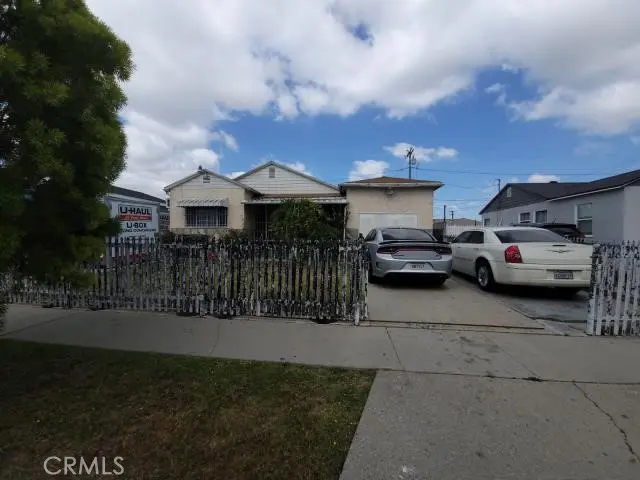 Single Family Residence for sale at 1307 S Grandee Avenue, Compton, CA featuring 3 beds and 1 bath