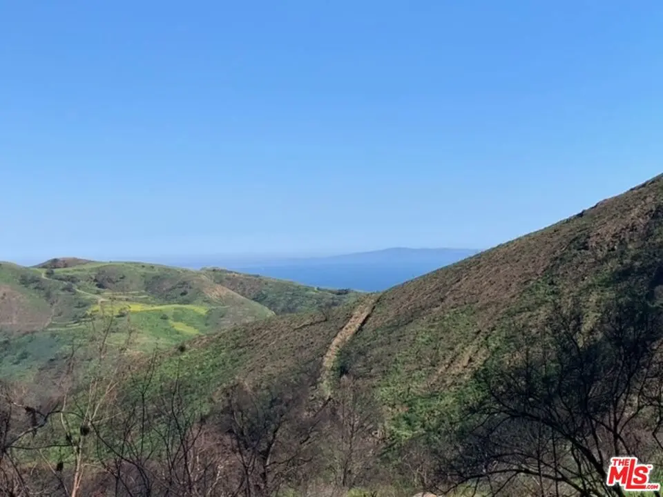 1990 Las Flores Canyon Road, Malibu, CA — listing photo 1