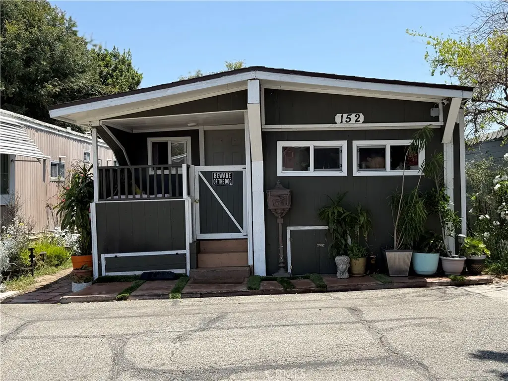 Manufactured In Park for sale at 4874 Gage Avenue 152, Bell, CA featuring 3 beds and 1 bath