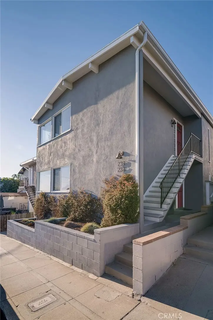 231 Longfellow Avenue, Hermosa Beach, CA — listing photo 1