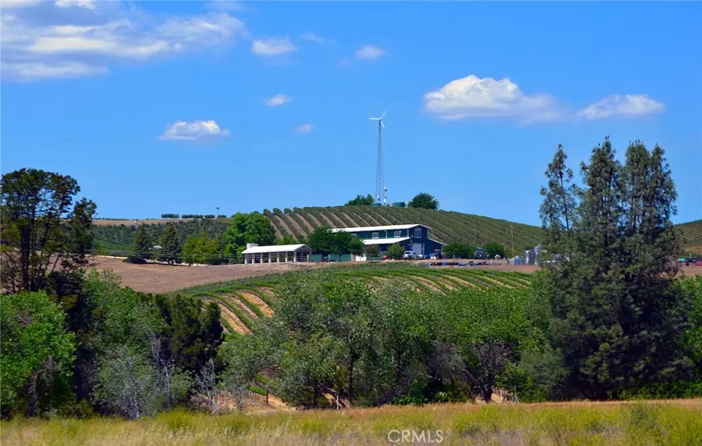 6320 Von Dollen Road, San Miguel, CA — listing photo 1