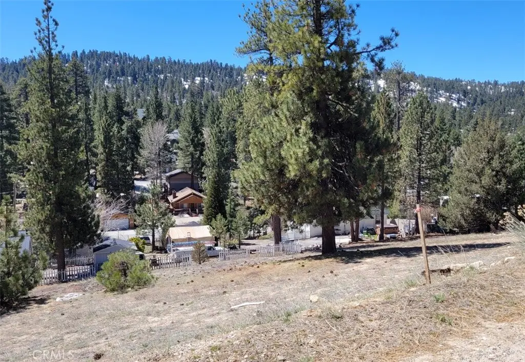 39243 Crest Lane, Big Bear Lake, CA — listing photo 1