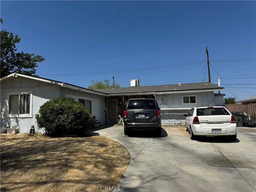 45529 Sancroft Avenue, Lancaster, CA — listing photo 1