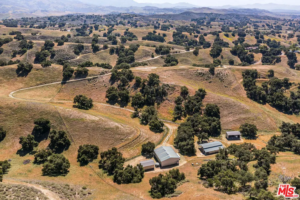 3349 Long Valley Road, Santa Ynez, CA — listing photo 1