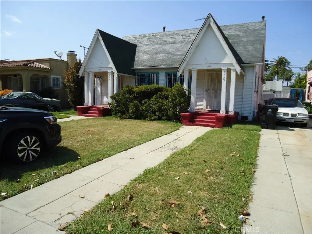 Duplex for sale at 1723 browning blvd., Los Angeles, CA featuring 2 beds and 2 baths
