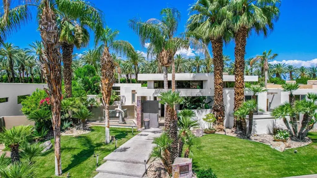 Residential Lease for rent at 75132 Pepperwood Drive, Indian Wells, Riverside County, CA featuring 3 beds and 5 baths