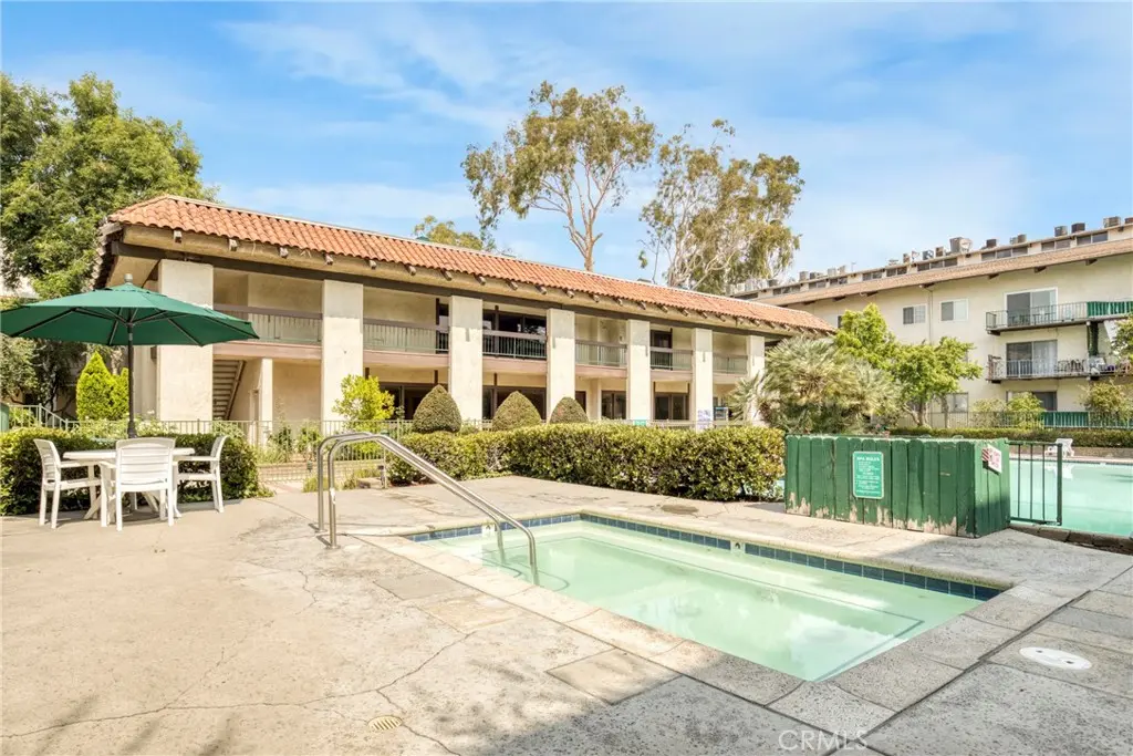 5460 White Oak Avenue F105, Encino, CA — listing photo 1