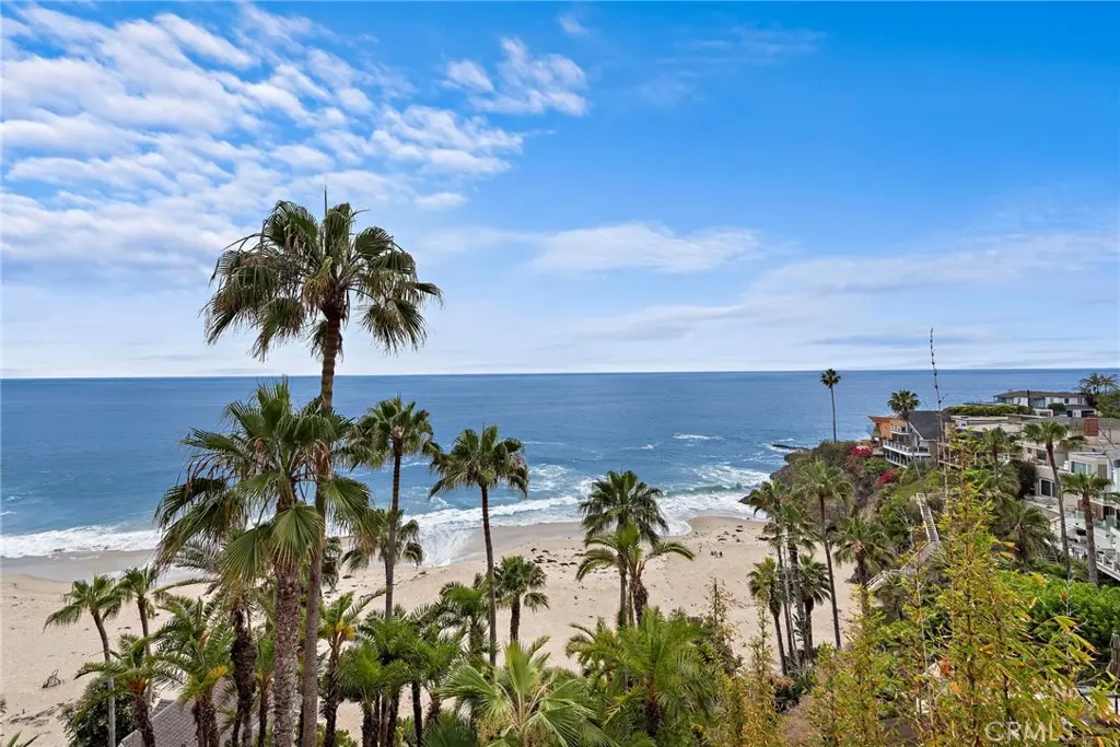 Single Family Residence for rent at 31925 S COAST Highway, Laguna Beach, CA featuring 4 beds and 4 baths
