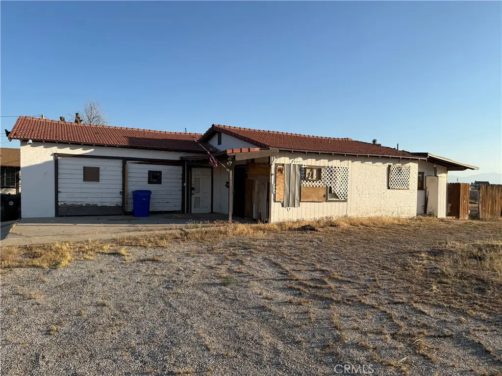 22449 Ottawa Road, Apple Valley, CA — listing photo 1