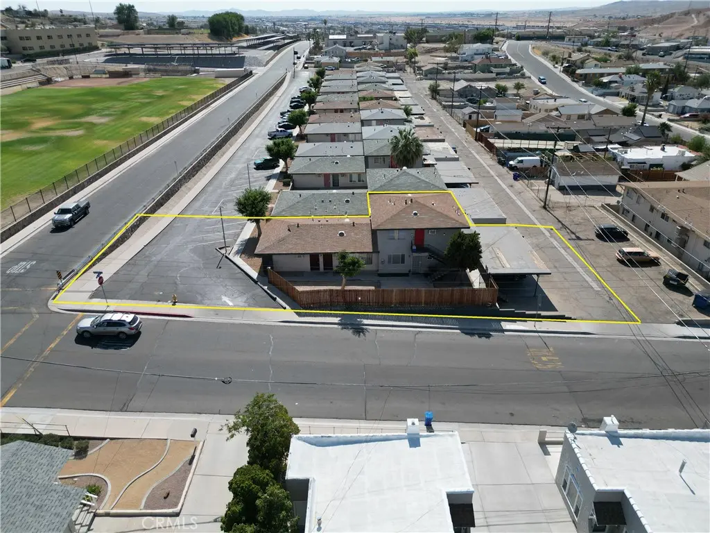 101 W Buena Vista Street, Barstow, CA — listing photo 1