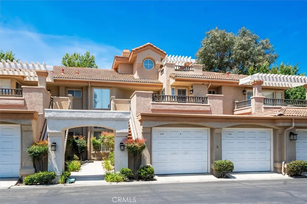 23926 Arroyo Park Drive 123, Valencia, CA — listing photo 1