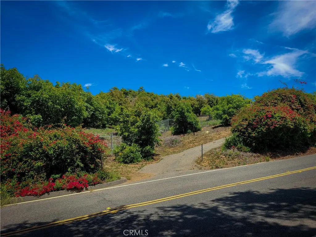 5 Via Vaquero, Temecula, CA — listing photo 1