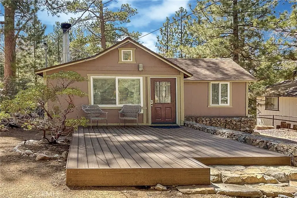 800 Eureka Drive, Big Bear Lake, CA — listing photo 1