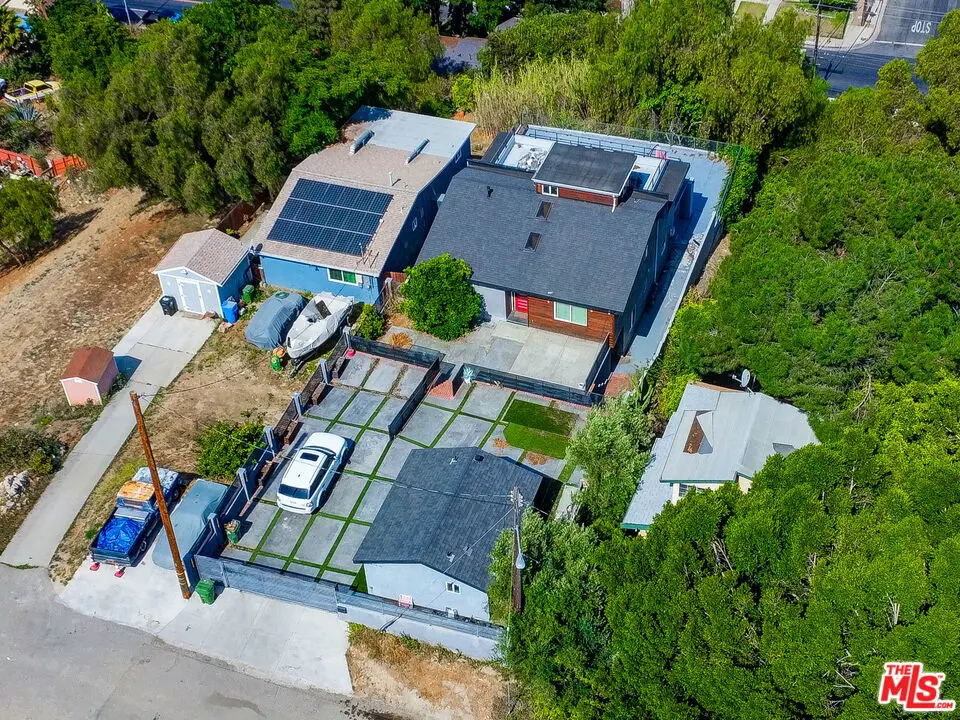 Single Family Residence for sale at 2617 Sierra Street, Los Angeles, CA featuring 5 beds and 5 baths