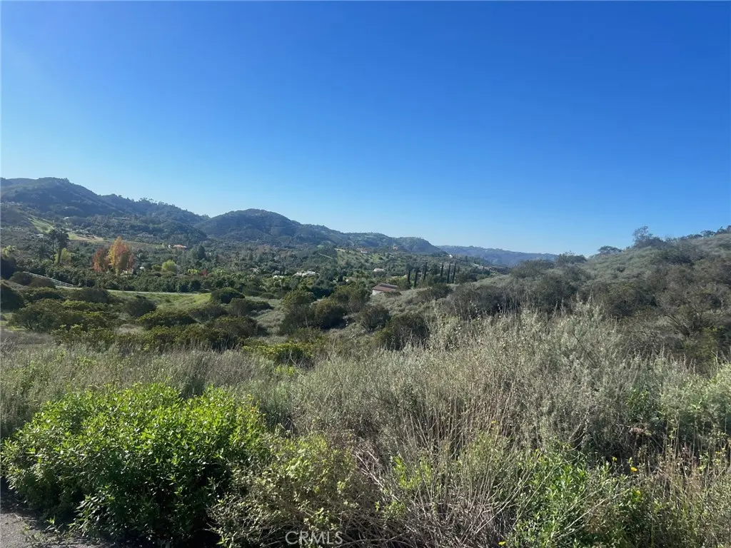 16 Pampas Road, Temecula, CA — listing photo 1