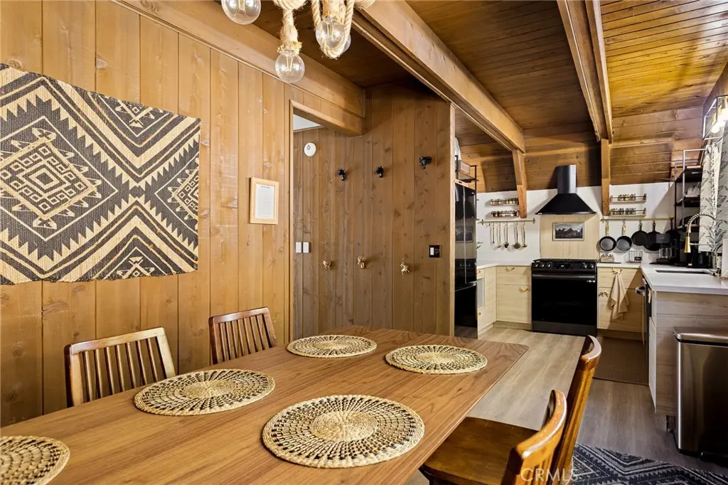 350 S. Fairway Dr, Lake Arrowhead, CA — listing photo 1