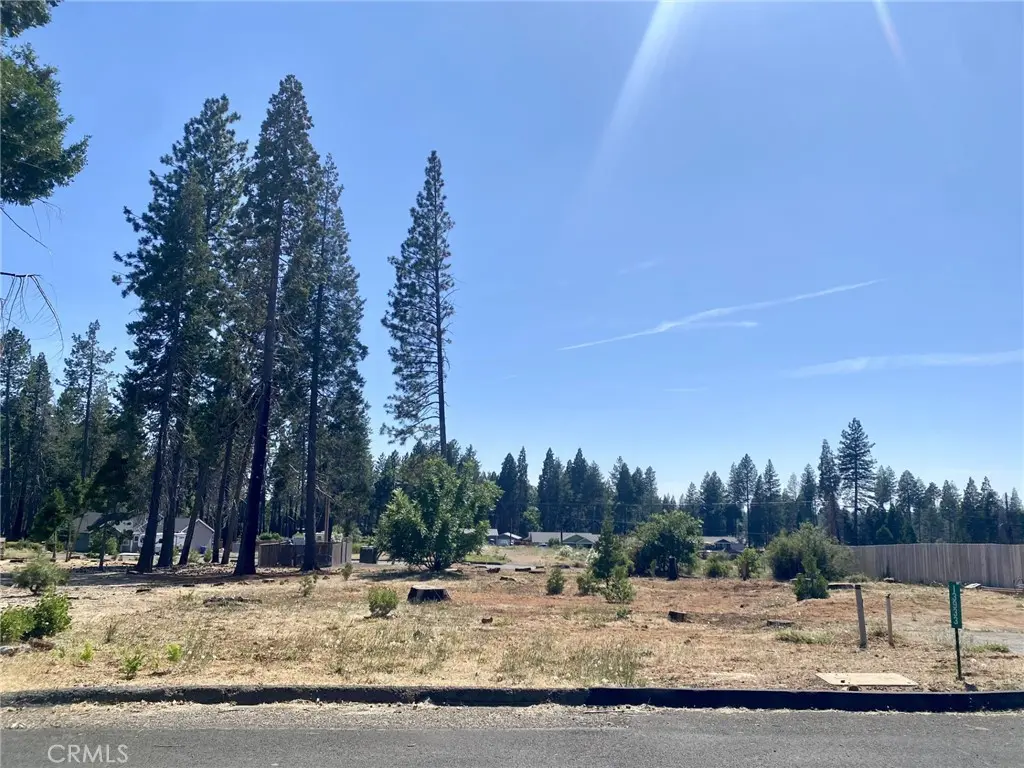 13933 Carver Drive, Magalia, CA — listing photo 1