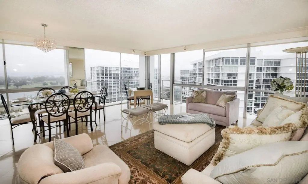 Residential Lease for rent at 1760 Avenida Del Mundo 1409, Coronado, San Diego County, CA featuring 3 beds and 3 baths