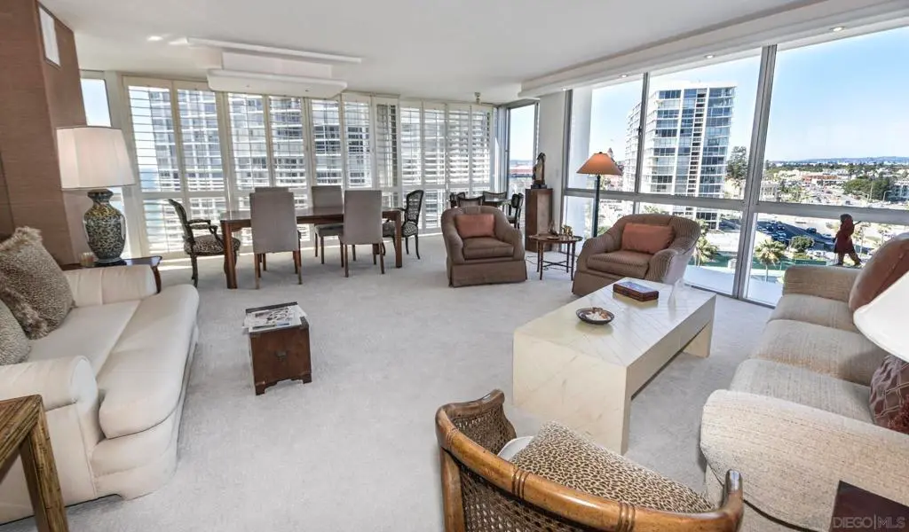 Single Family Residence for rent at 1750 Avenida Del Mundo 804, Coronado, CA featuring 3 beds and 3 baths