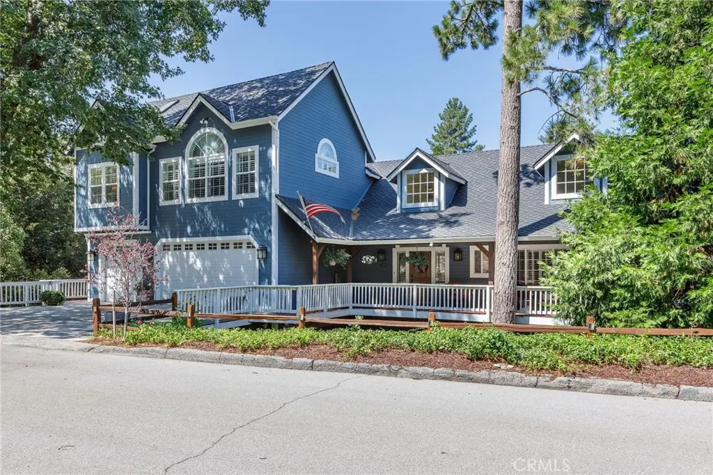 28575 Manitoba Drive, Lake Arrowhead, CA — listing photo 1