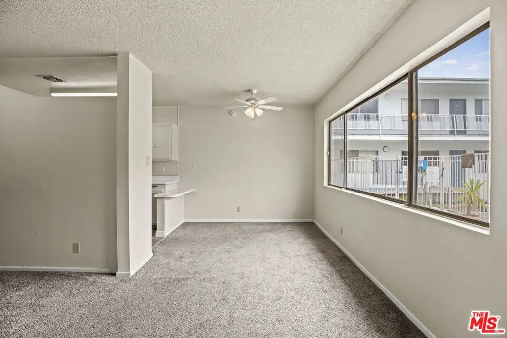 Residential Lease for rent at 1295 FEDERAL Avenue 3, Los Angeles, Los Angeles County, CA featuring 1 bed and 1 bath