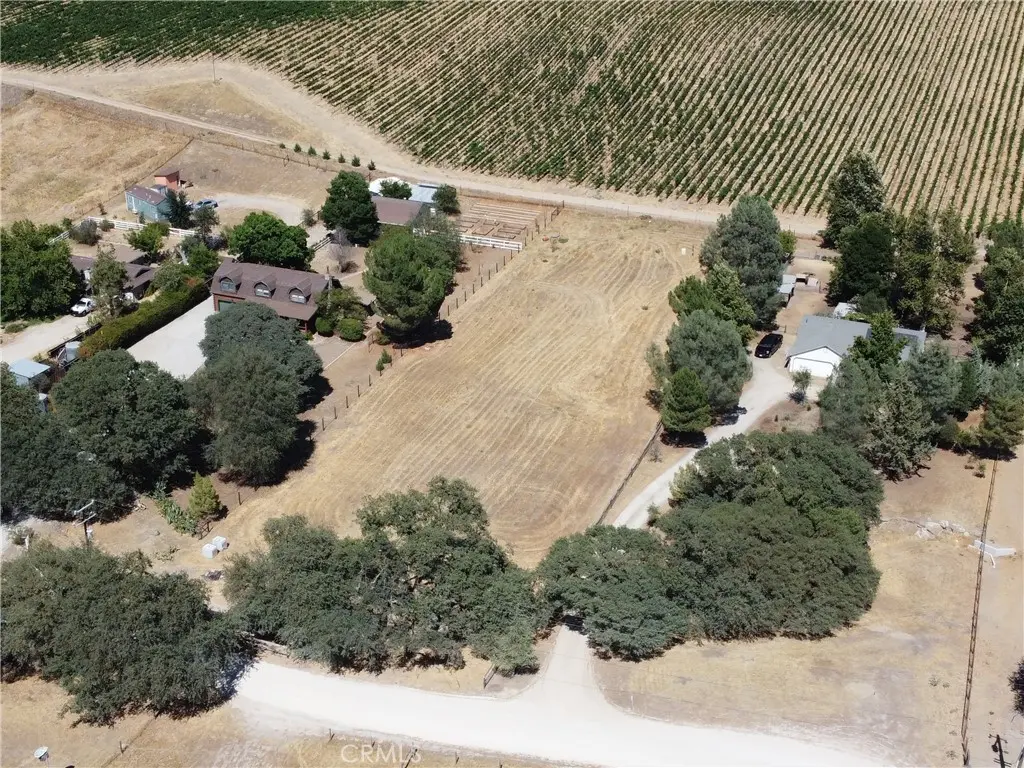 5710 Fa-Rousse Way, Paso Robles, CA — listing photo 1
