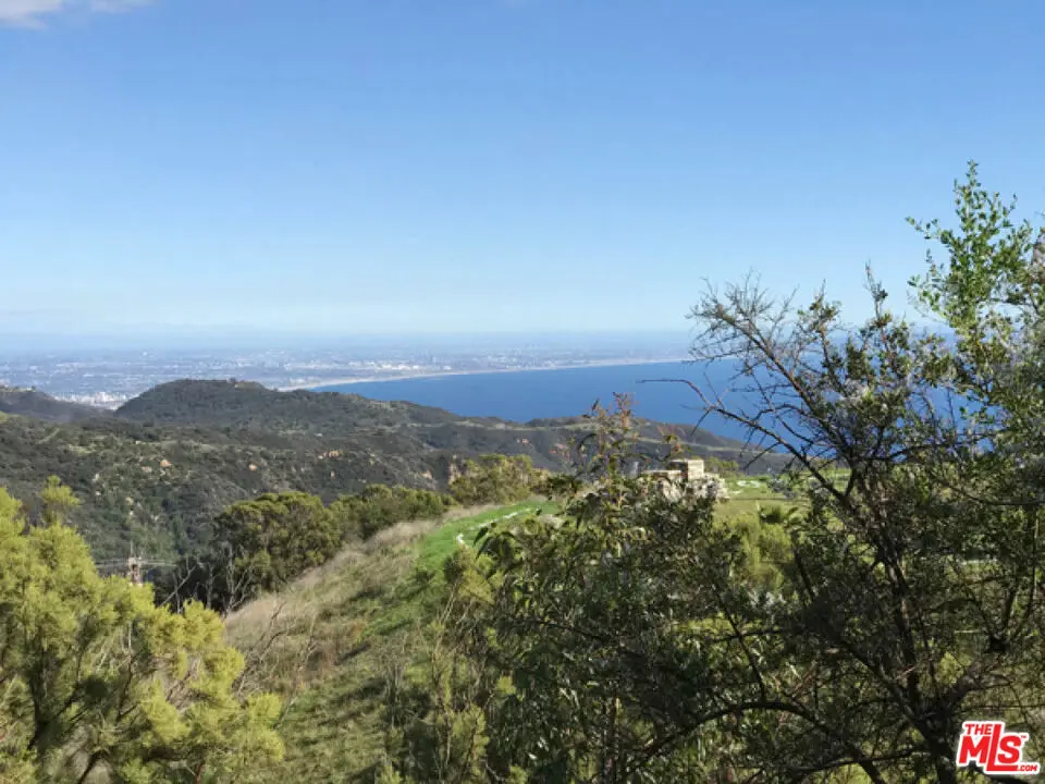 524 Moonrise, Malibu, CA — listing photo 1