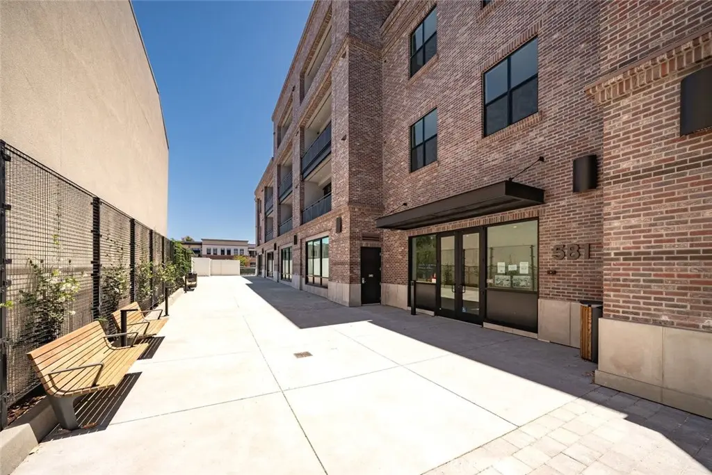 581 Higuera Street 210, San Luis Obispo, CA — listing photo 1