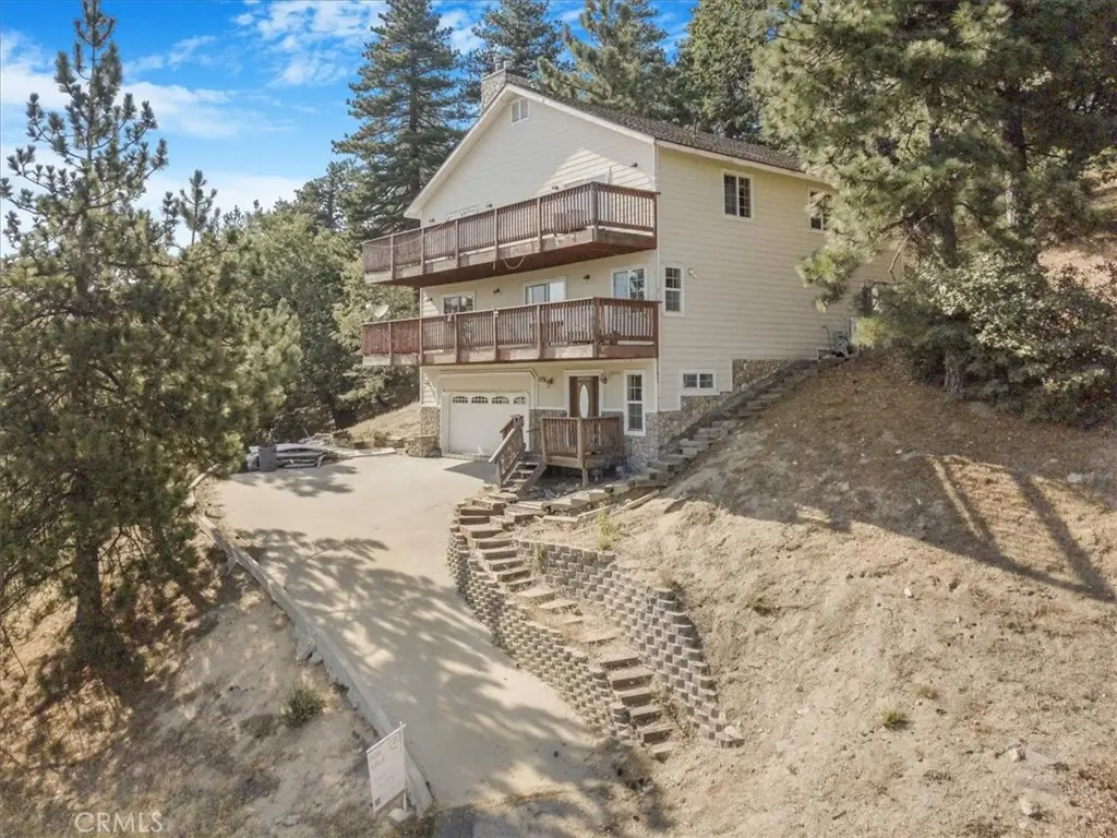 30134 Enchanted Way, Running Springs, CA — listing photo 1