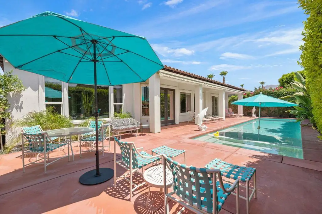 Residential Lease for rent at 61185 Soaptree Drive, La Quinta, Riverside County, CA featuring 3 beds and 3 baths